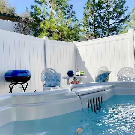 White Feather Suite Hot Tub Private Sleeps 2 Ahwahnee Exterior photo